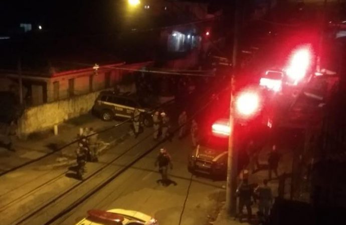 Dois policiais morrem em patrulhamento de rotina em Porto Alegre. Leia mais…