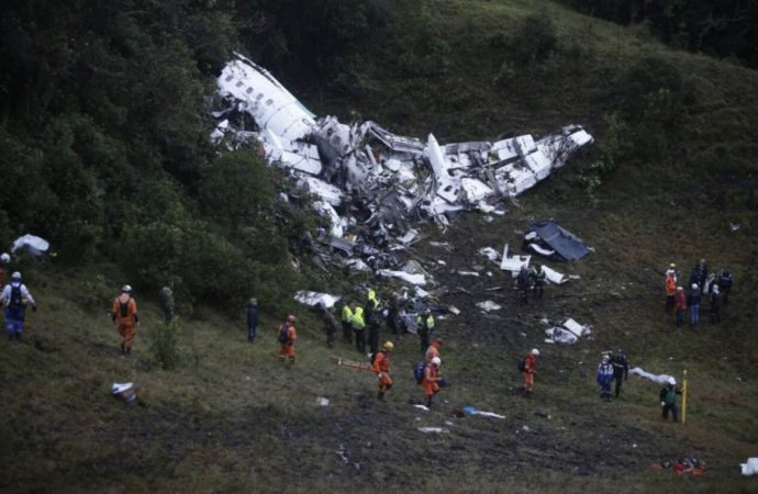 Chapecoense terá que indenizar os pais da vítima de acidente aéreo. Leia mais…