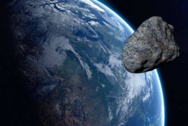 Asteroide maior que arranha-céu irá passar próximo da terra no sábado
