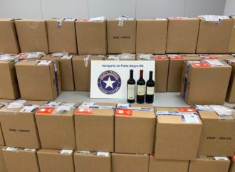 No Aeroporto, carga de vinhos avaliada em mais de R$ 80 mil é apreendida em Porto Alegre