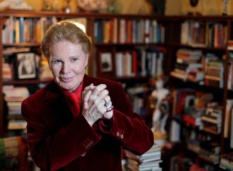 Walter Mercado, astrólogo porto-riquenho, morre aos 87 anos