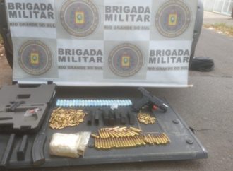 Brigada Militar prende homem por tráfico de drogas e porte ilegal de arma