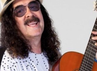 Morre o cantor e guitarrista Moraes Moreira