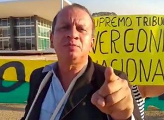 Vídeo. Bolsonarista que agrediu enfermeiras volta a atacar: “Vagabunda”