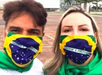 Vídeo: condenado por assassinar atriz da Globo, Guilherme de Pádua vai às ruas defender Bolsonaro