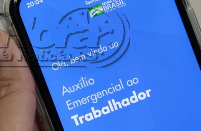 Urgente: governo volta atrás e Paulo Guedes confirma mais duas parcelas de R$600 do Auxílio Emergencial