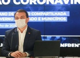 Governador de Santa Catarina testa positivo para o novo coronavírus
