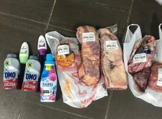 Trio é preso roubando carne, desodorante e sabão de supermercado em Sapucaia do Sul