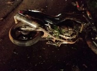 PMs encontram motociclista caído ás margens da BR-153, em Erechim