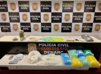 Polícia Civil localiza esconderijo de drogas em condomínio.