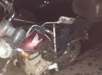 Motociclistas se acidentam por falta de sinalização na ERS-118 em Sapucaia do Sul