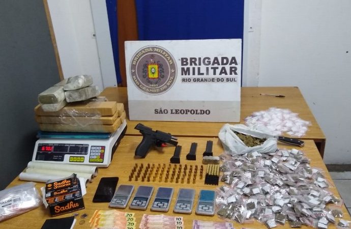 25°BPM prende homem por tráfico de drogas e porte ilegal de arma em São Leopoldo