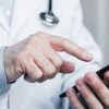 Pagamento de bônus de R$ 667 a profissionais de saúde será prorrogado