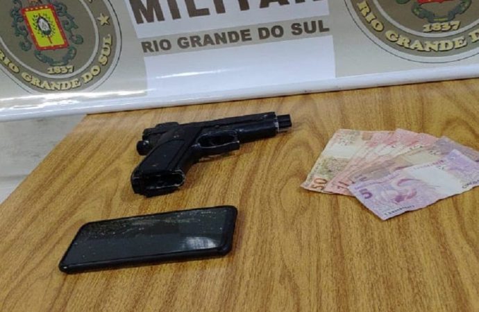 Após roubar celular, bandido estupra a vítima e vai preso.