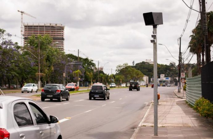 Novos controladores eletrônicos de trânsito entram em operação na semana que vem