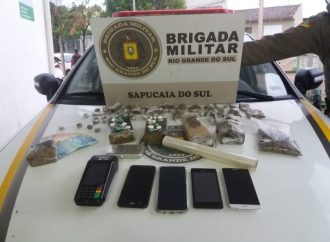 Brigada Militar prende traficante vendendo cocaína e maconha no cartão de crédito