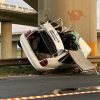 Motorista morre após colidir em pilar na Avenida Castelo Branco, em Porto Alegre