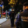 Guarda Municipal dispersa aglomerações e interdita bar na madrugada deste sábado. Saiba mais: