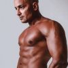 Personal trainer de Gusttavo Lima e de outros famosos morre após ter Covid-19 Saiba mais: