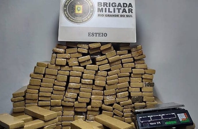 Força Tática do 34°BPM prendem homem por tráfico de drogas