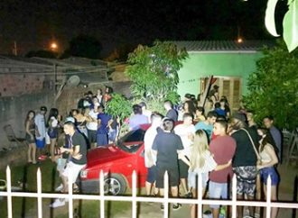 Festa com 150 pessoas em residência é flagrada no Mathias Velho, em Canoas