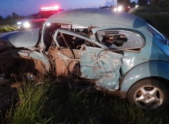 Uma pessoa morre e quatro ficam feridas em acidente na Estrada do Mar