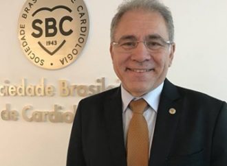 Bolsonaro escolhe Marcelo Queiroga para substituir Pazuello na Saúde