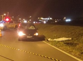 Idoso morre atropelado ao atravessar rodovia de bicicleta