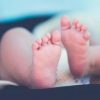 Polícia prende casal suspeito de maus-tratos e agressões contra filha bebê de 4 meses em Viamão