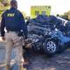 Mãe e filho morrem após colisão frontal no interior do estado. Saiba mais: