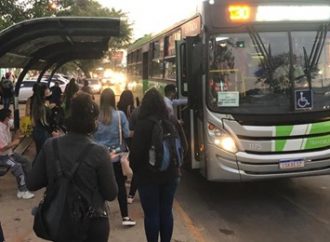 INSEGURANÇA: moradores são assaltados em paradas de ônibus em Cachoeirinha