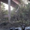 Mãe e bebê de 1 ano morre após carro cair de ponte