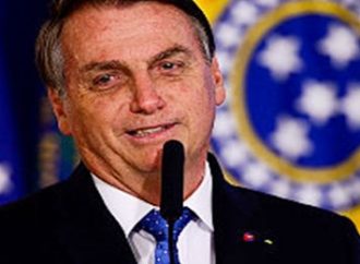 “No que depender do governo, haverá Copa América”, garante Bolsonaro