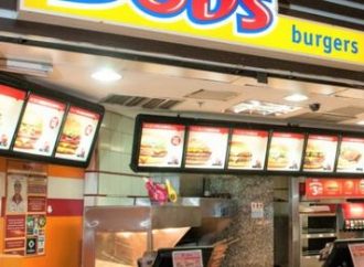 A rede de fast-food Bob’s é condenado a indenizar funcionária por obrigar ela a comer lanche