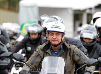 AMANHÃ: Bolsonaro vai andar de moto em Canoas; mais de 10 mil pessoas são esperadas