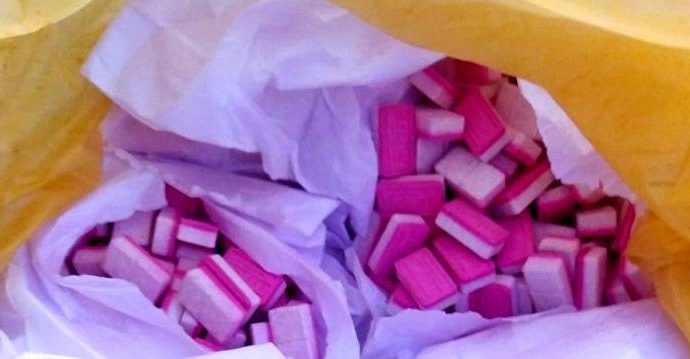 PRF de Santa Catarina apreende 600 comprimidos de ecstasy