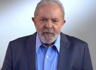 Lula reafirma intenção de regular a mídia se vencer anterior em 2022