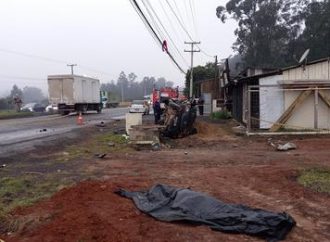 CANOAS, TRÊS MORTOS: Motorista de carro envolvido em acidente estava embriagado.