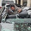 MUNDO: Homem cai do 9º andar sobre BMW e pergunta: ‘O que aconteceu?’