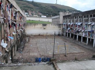 Eduardo Leite anuncia mais de R$ 110 milhões para reconstruir o Presídio de Central