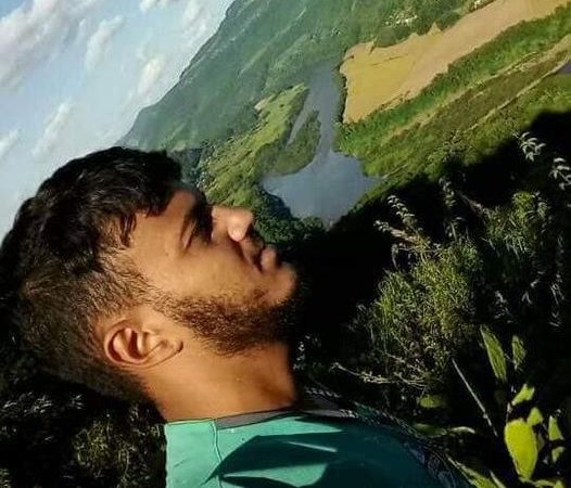 Jovem é morto a facadas quando tentava invadir a casa da ex-namorada