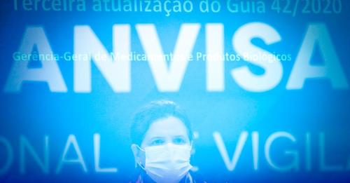 Brasileiros infectados com a Ômicron não estavam vacinados