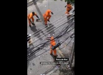 Vídeo dos garis cariocas dançando funk durante o trabalho viraliza na internet