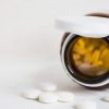 Uso emergencial de pílula contra covid-19 é aprovado nos EUA