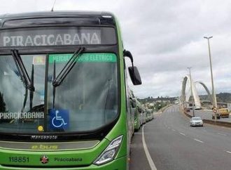 Vítima de gordofobia deve ser indenizada em R $ 12 mil por empresa de ônibus