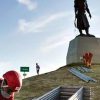 Estatua do laçador volta oficialmente a Porto Alegre