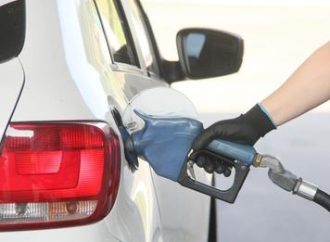 Senado aprova projeto para reduzir preço dos combustíveis nos postos