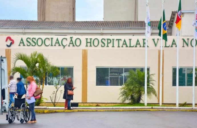 Morte de bebê que nasceu no estacionamento do Hospital Vila Nova é investigada em Porto Alegre