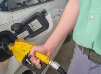 Postos têm até sábado para alterar forma de mostrar preços dos combustíveis