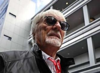 Bernie Ecclestone, ex-chefão da Fórmula 1, é preso em Campinas por porte ilegal de arma